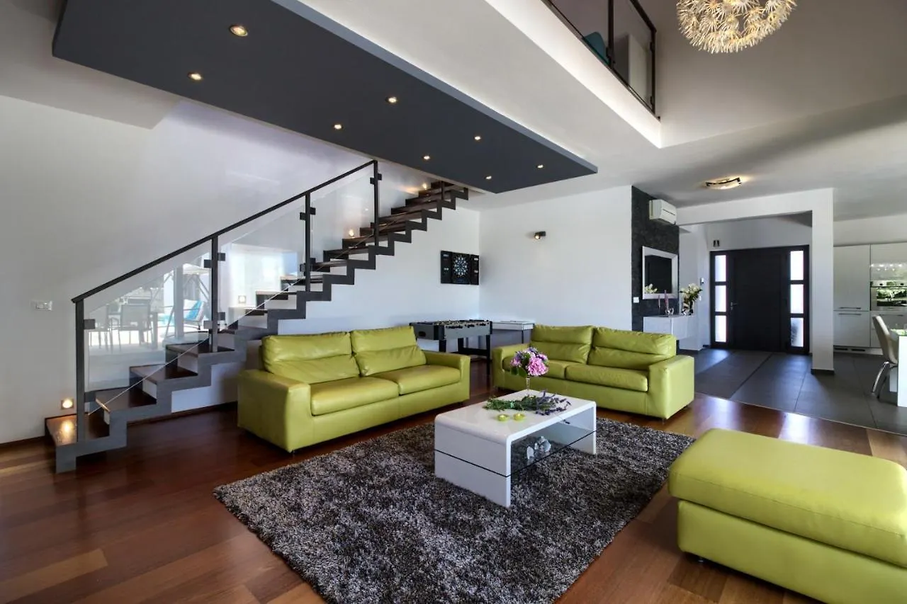 Beautiful Villa Eva With Private Pool Near The Beach Sisan Croatia