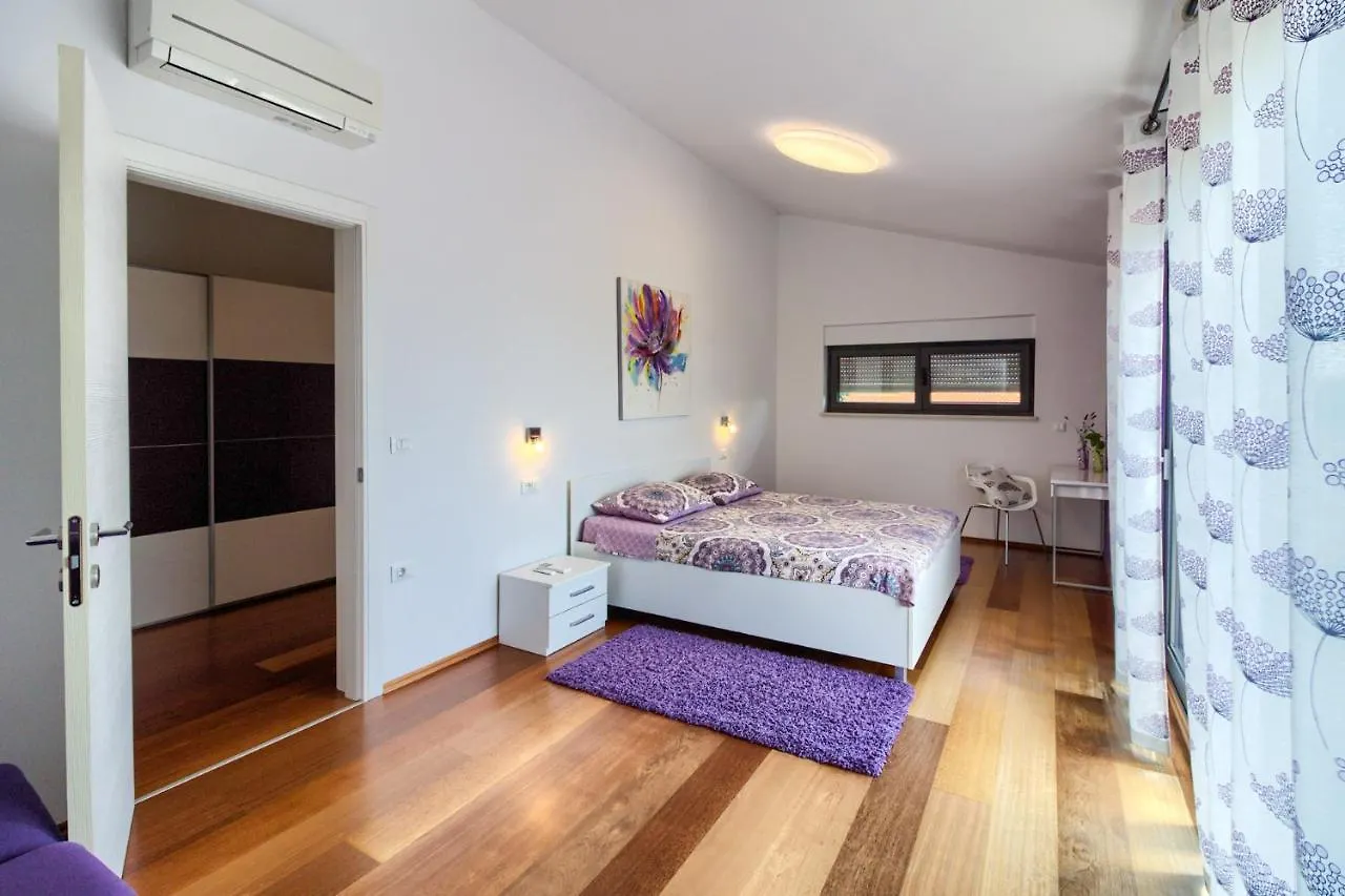 Beautiful Villa Eva With Private Pool Near The Beach Sisan Croatia