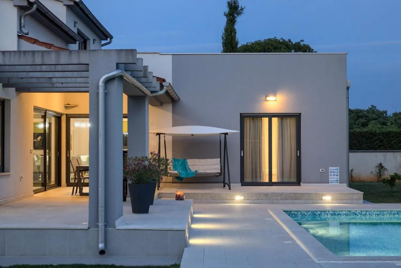 Beautiful Villa Eva With Private Pool Near The Beach Sisan 0*,  Croatia